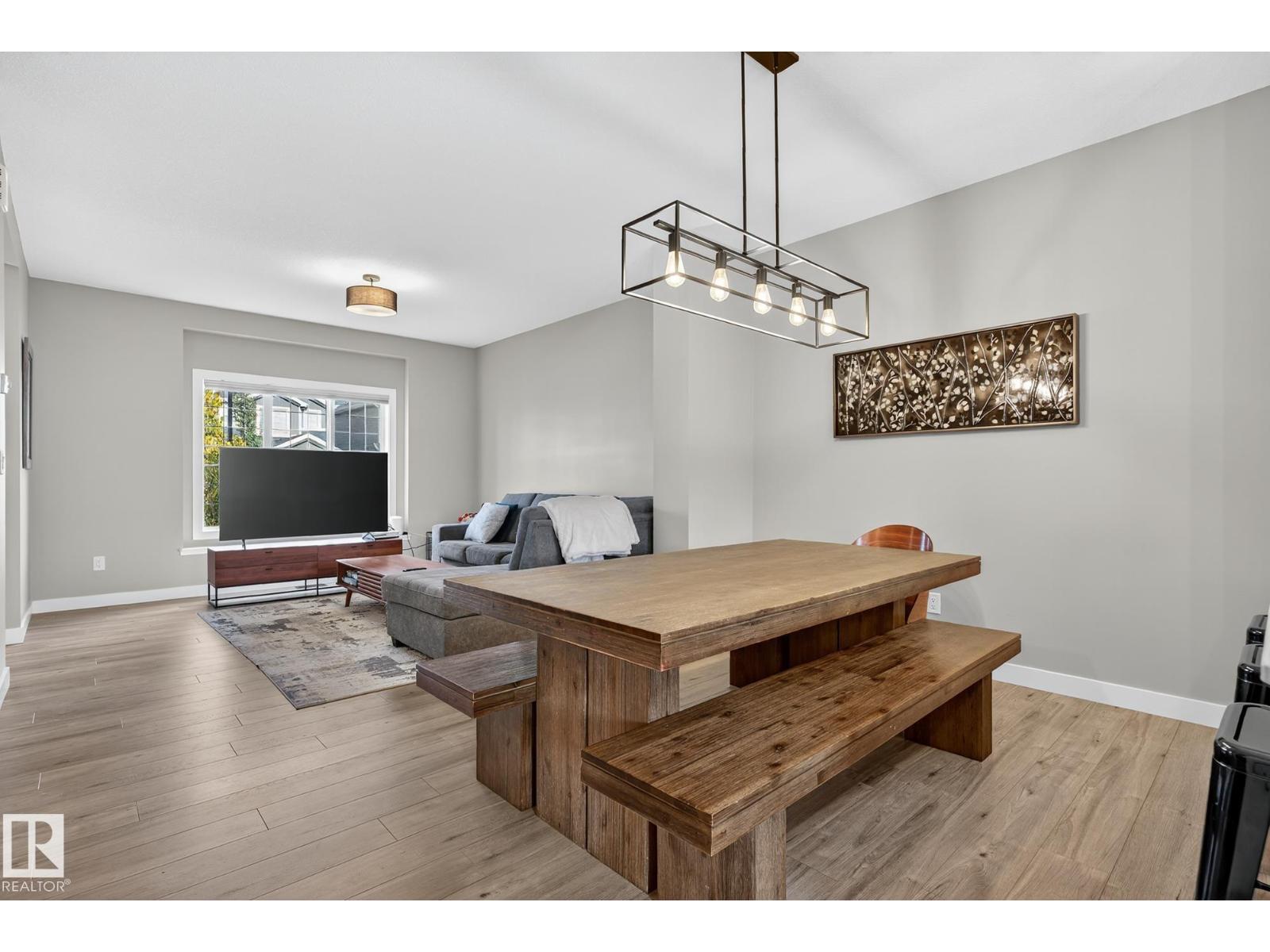 16635 30 AV SW - 9
