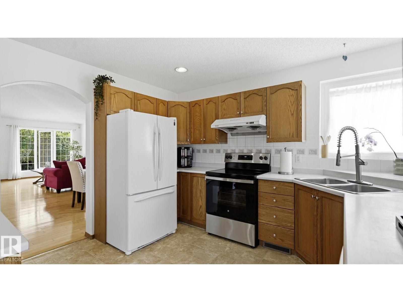 1225 KANE WD NW - 16