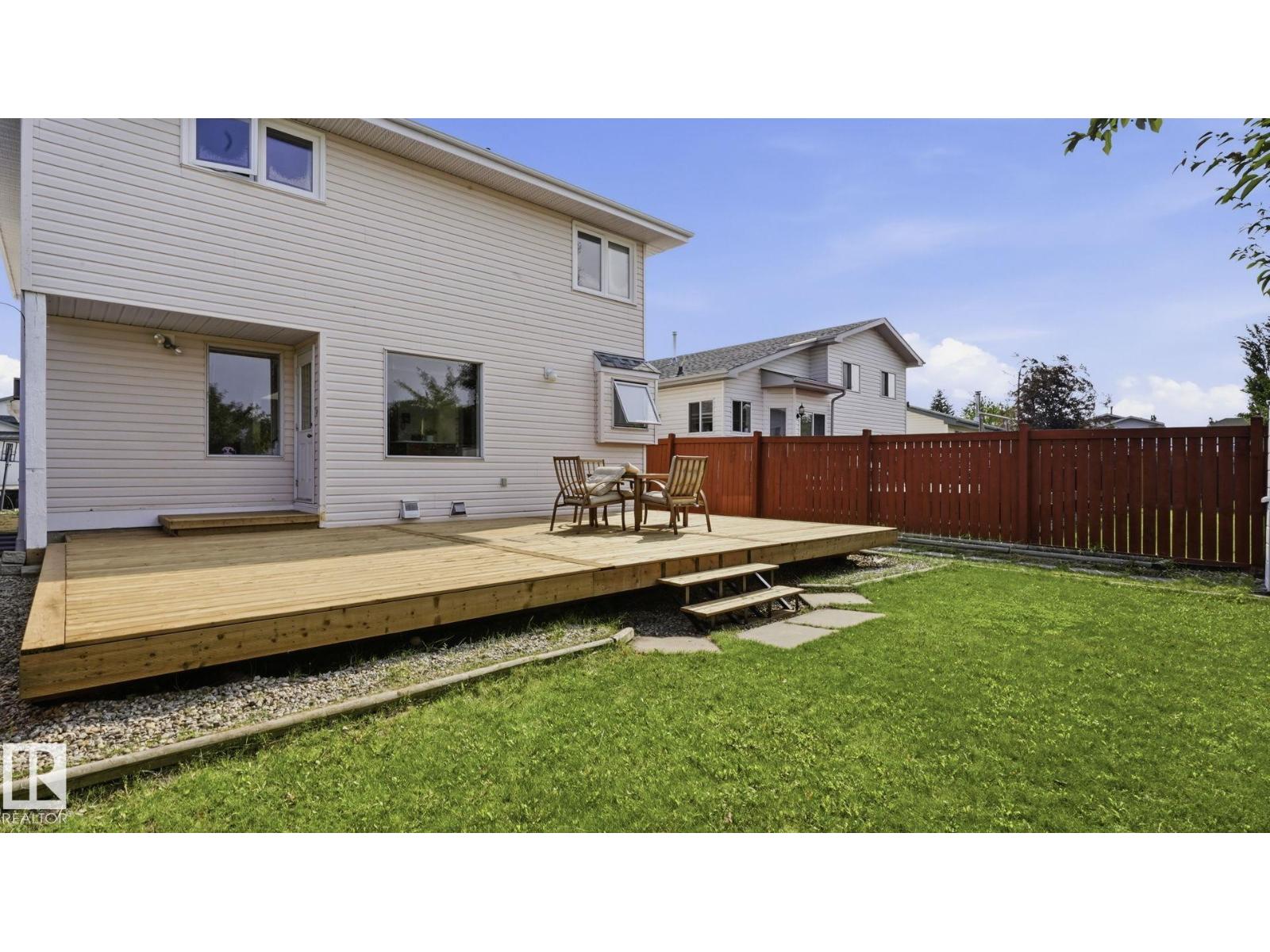 1225 KANE WD NW - 49