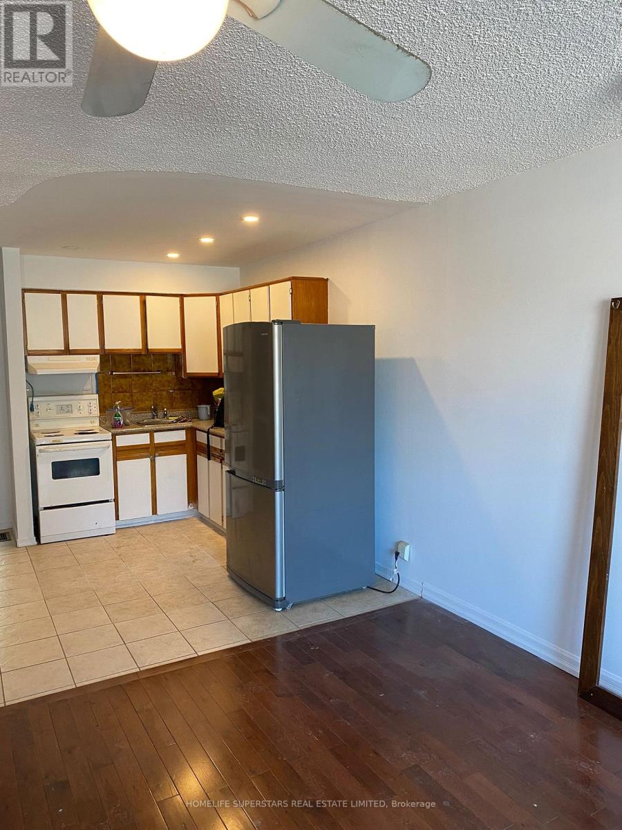 1263 WOODBINE AVENUE - 2