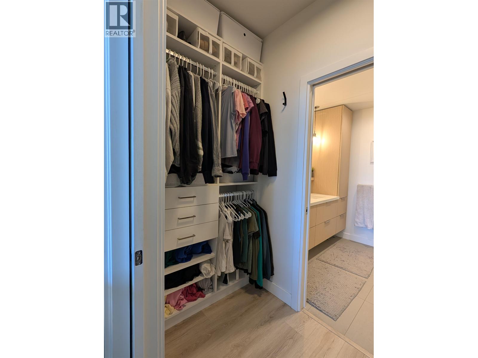 409 603 REGAN AVENUE, Coquitlam
