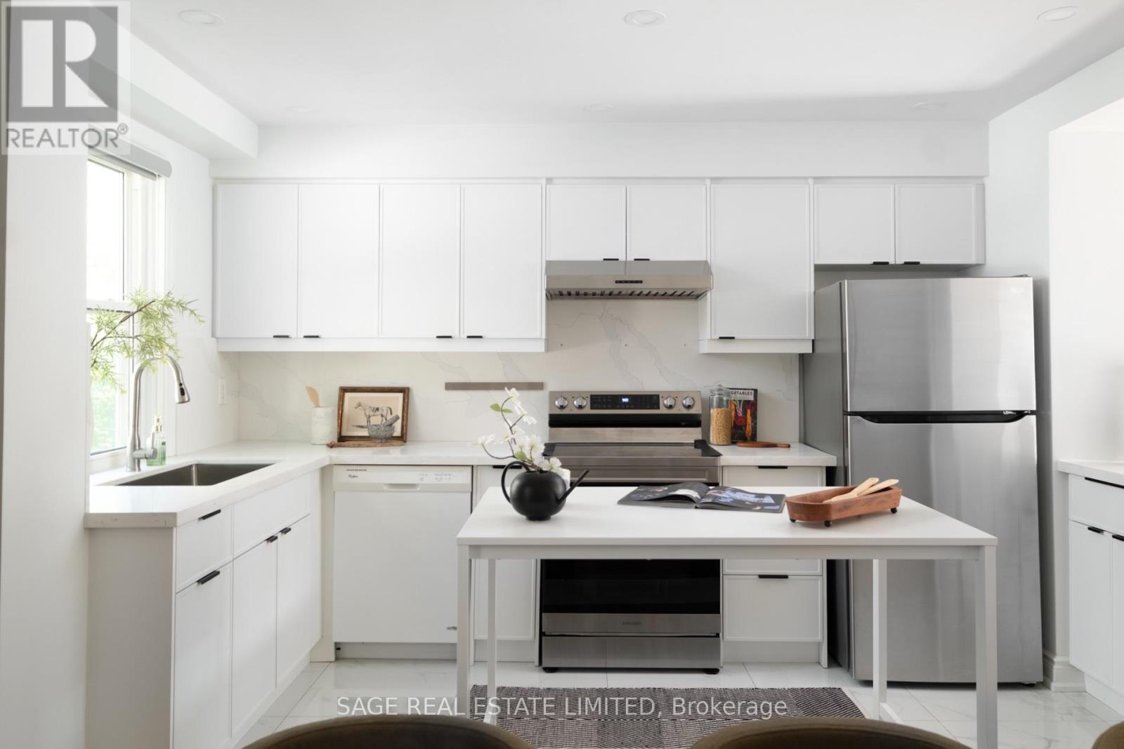 1862 JOHN STREET - Image 15