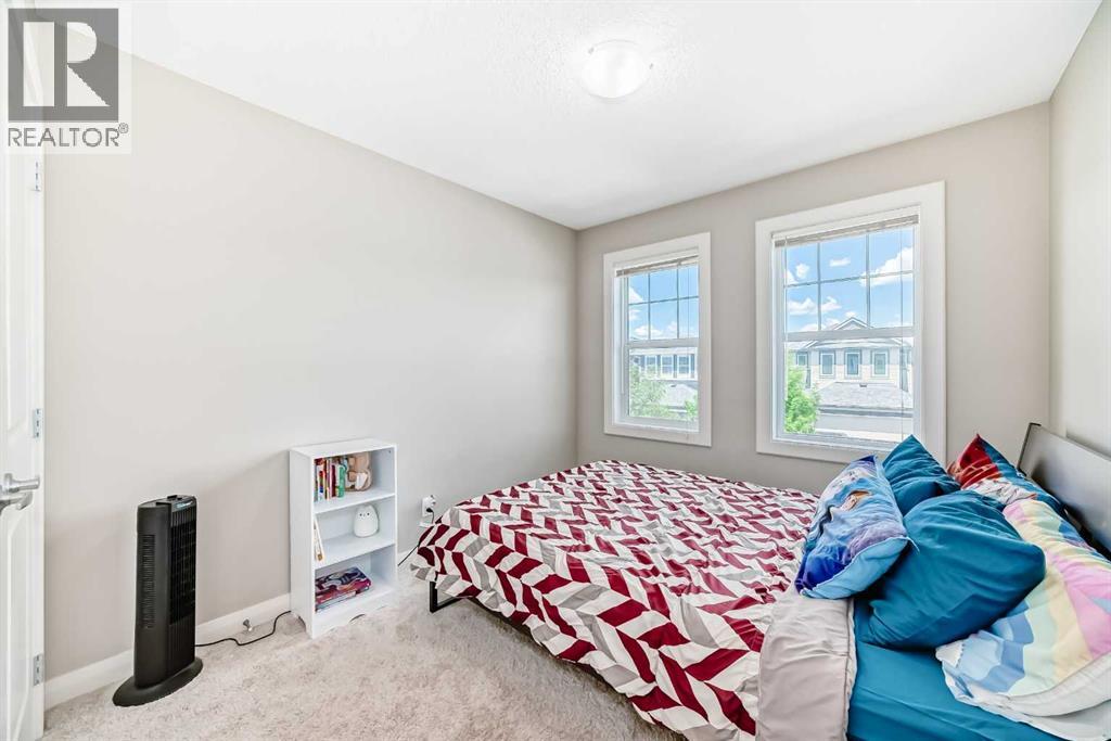 176 Evanspark Gardens - 24