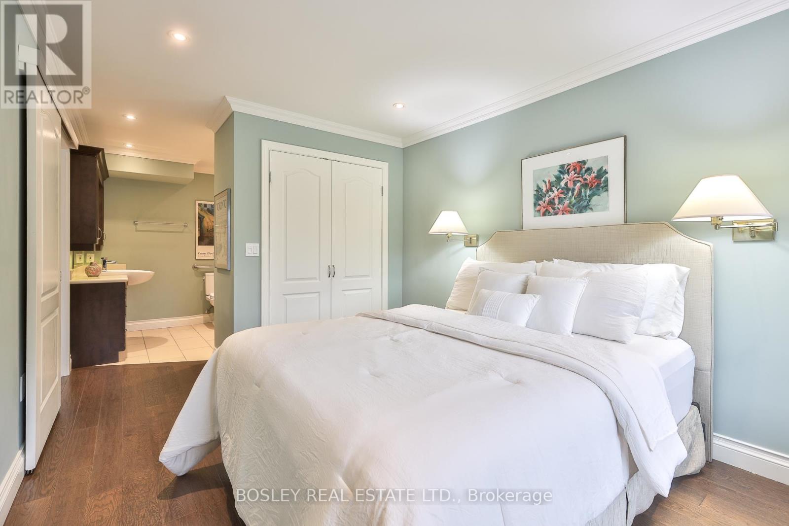 #203 1387 BAYVIEW AVENUE - 17