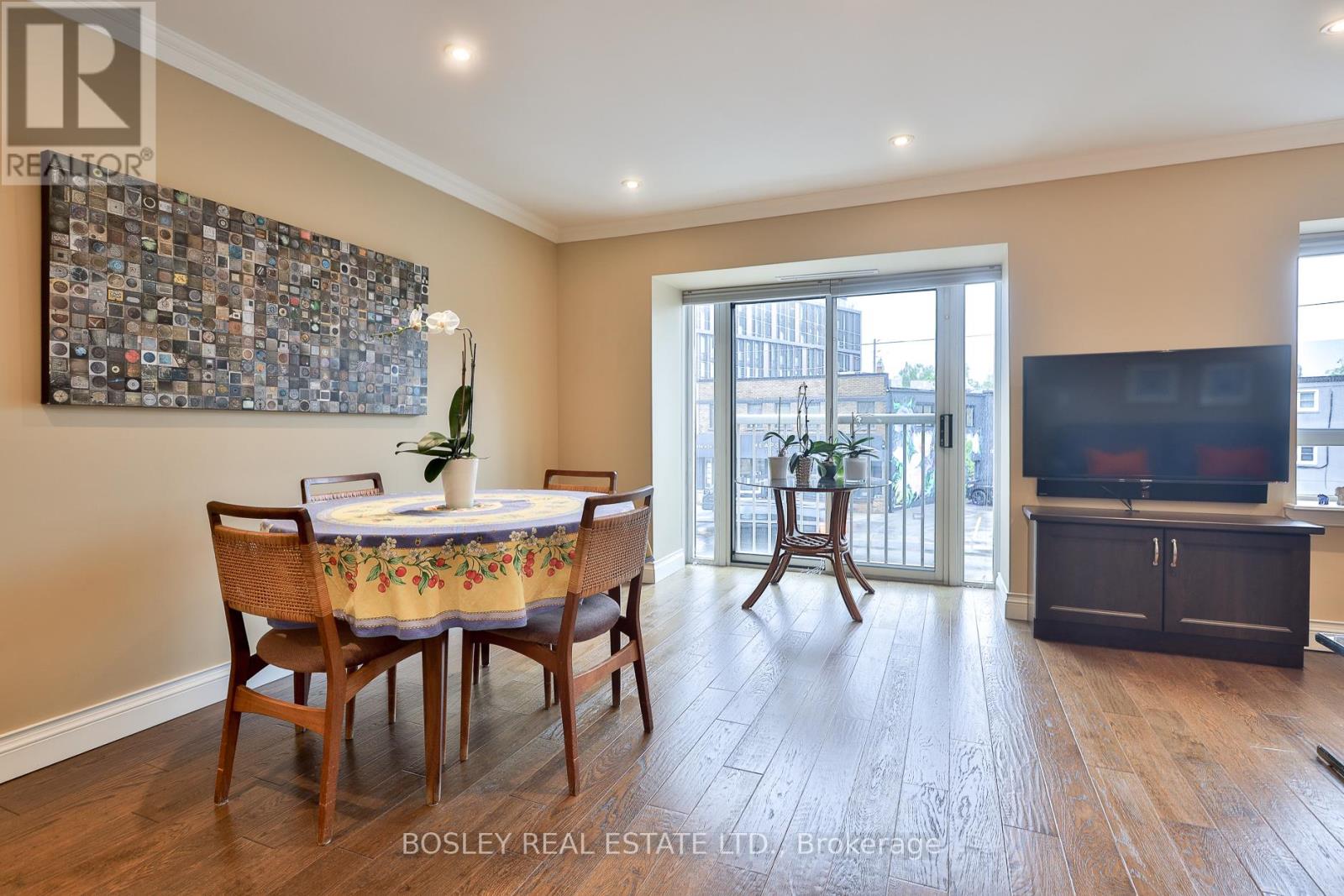 #203 1387 BAYVIEW AVENUE - 11
