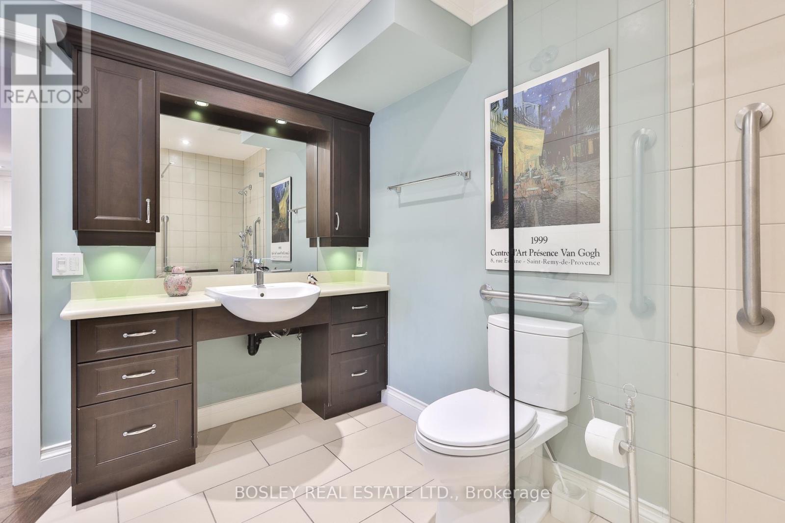 #203 1387 BAYVIEW AVENUE - 21