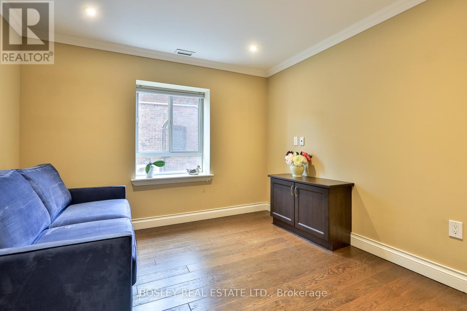 #203 1387 BAYVIEW AVENUE - 22