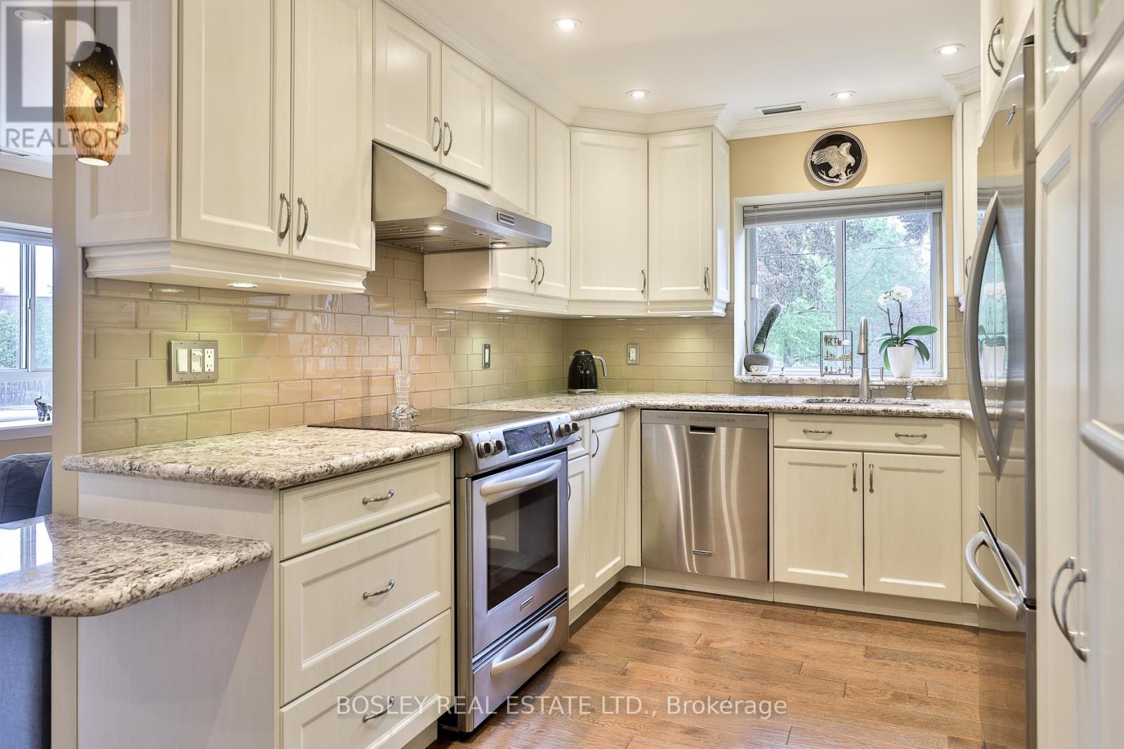 #203 1387 BAYVIEW AVENUE - 8