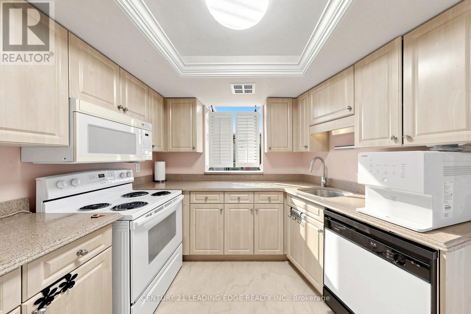#1106 1230 MARLBOROUGH COURT W - 9