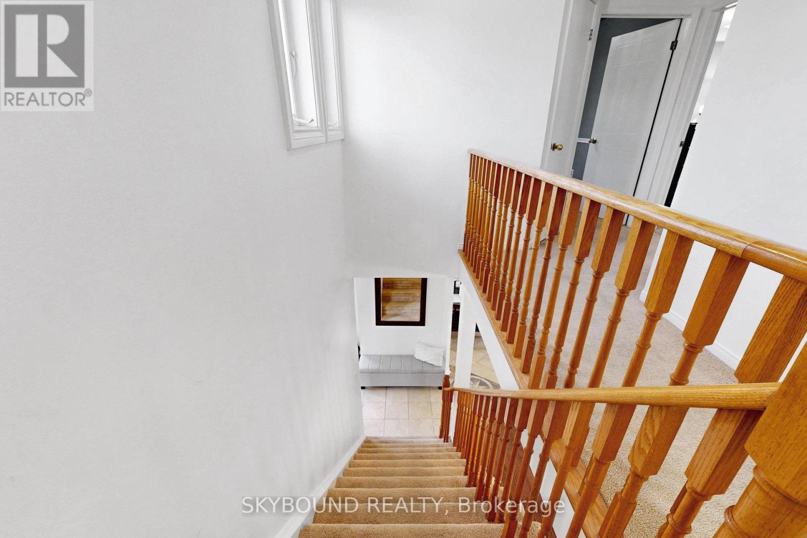 21 VIVIANS CRESCENT - 25