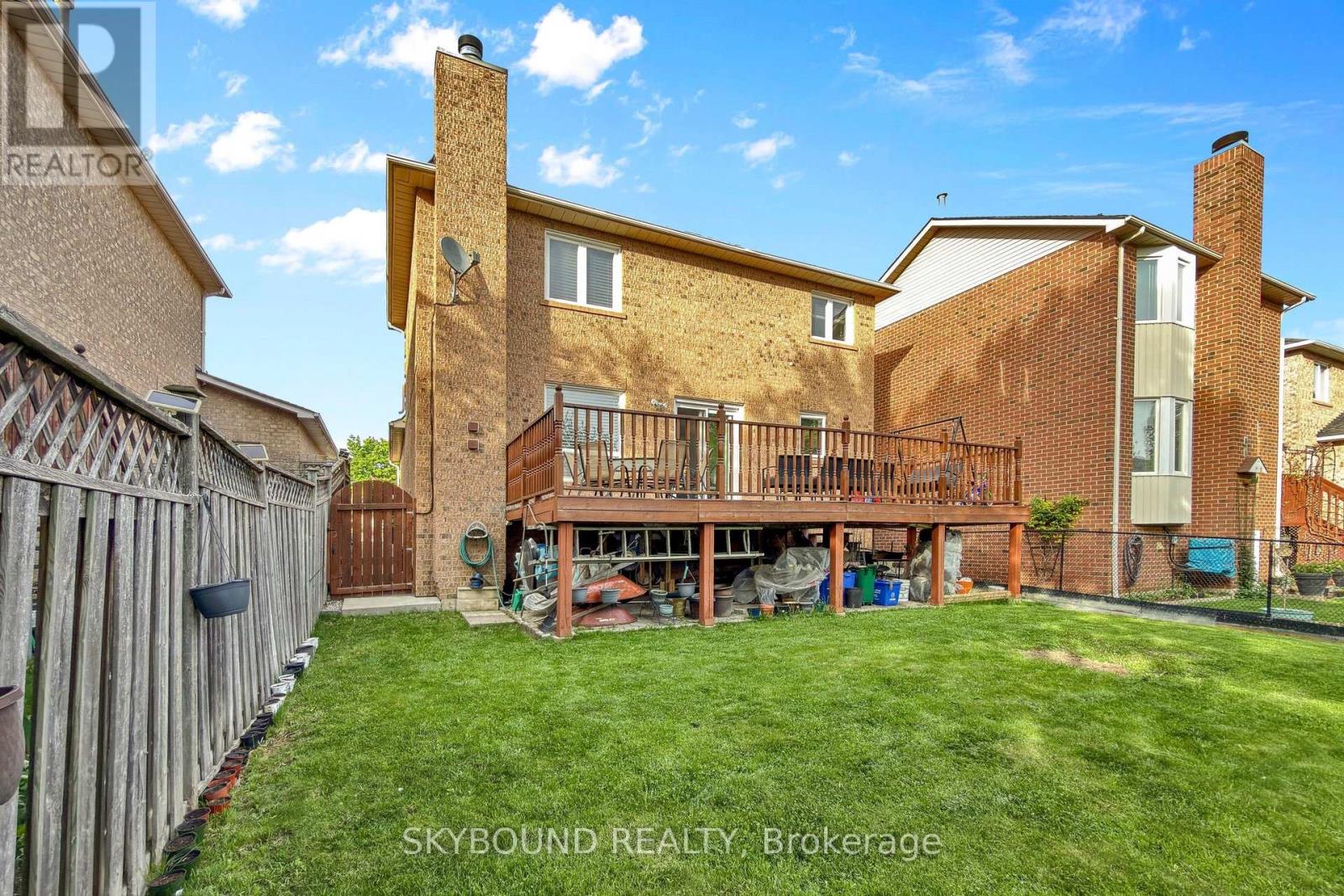 21 VIVIANS CRESCENT - 49