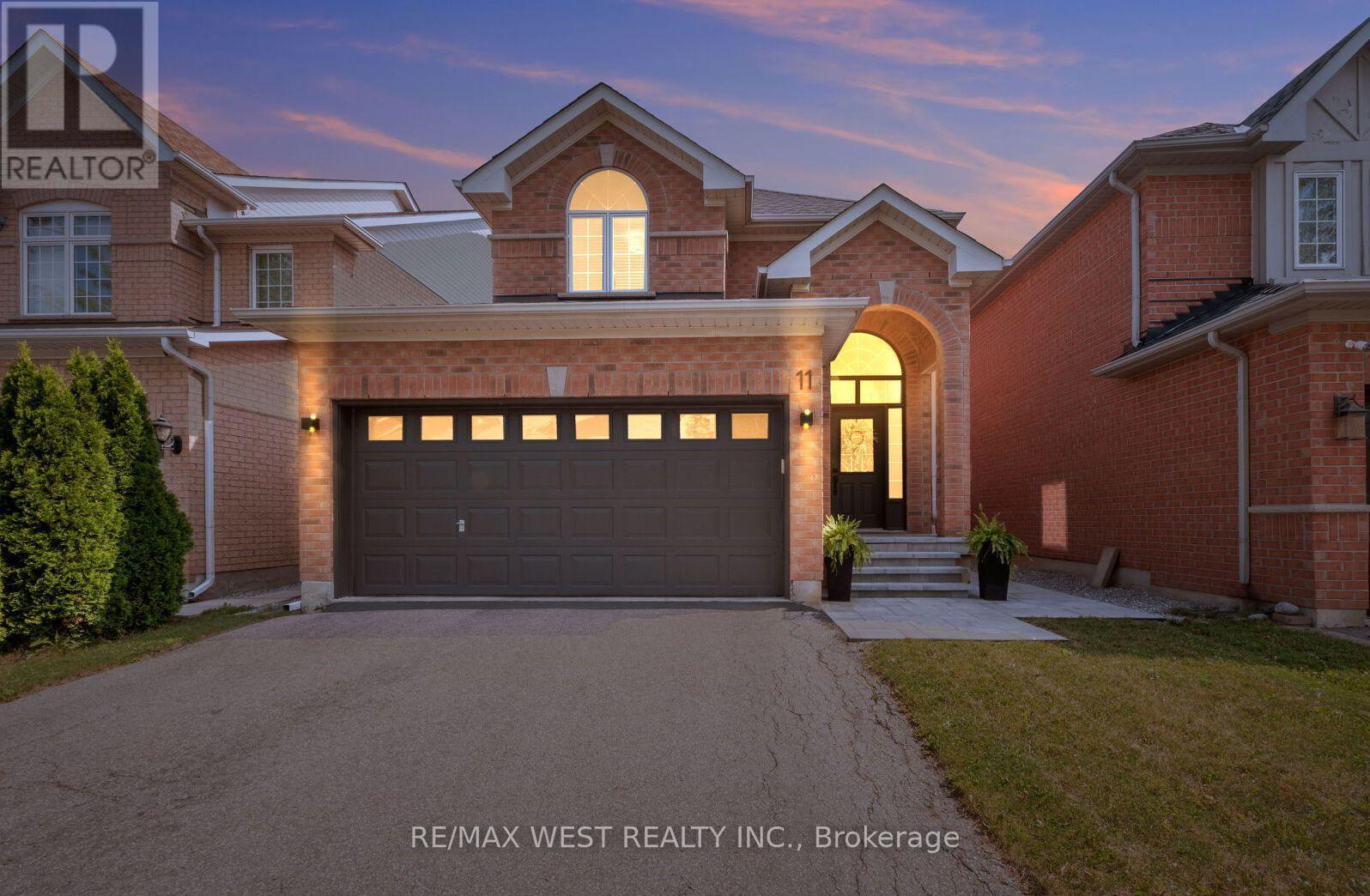 11 BEEHIVE DRIVE - 41