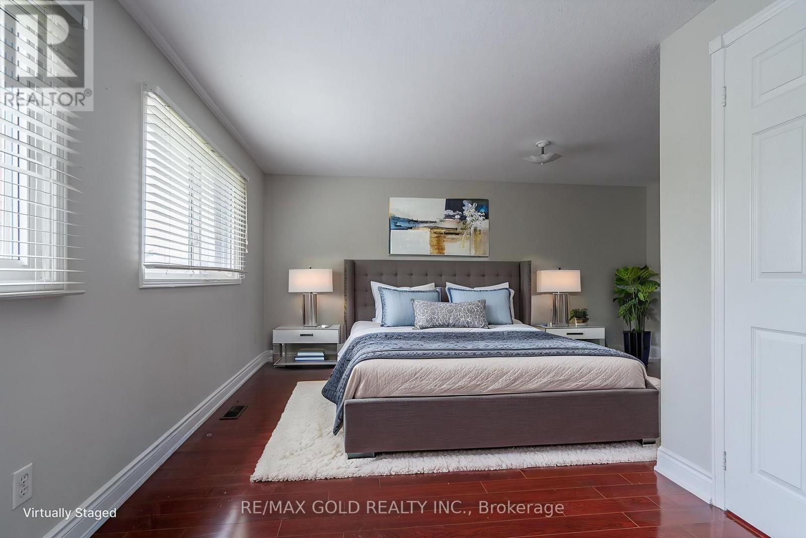 71 RAVENSWOOD DRIVE - 20