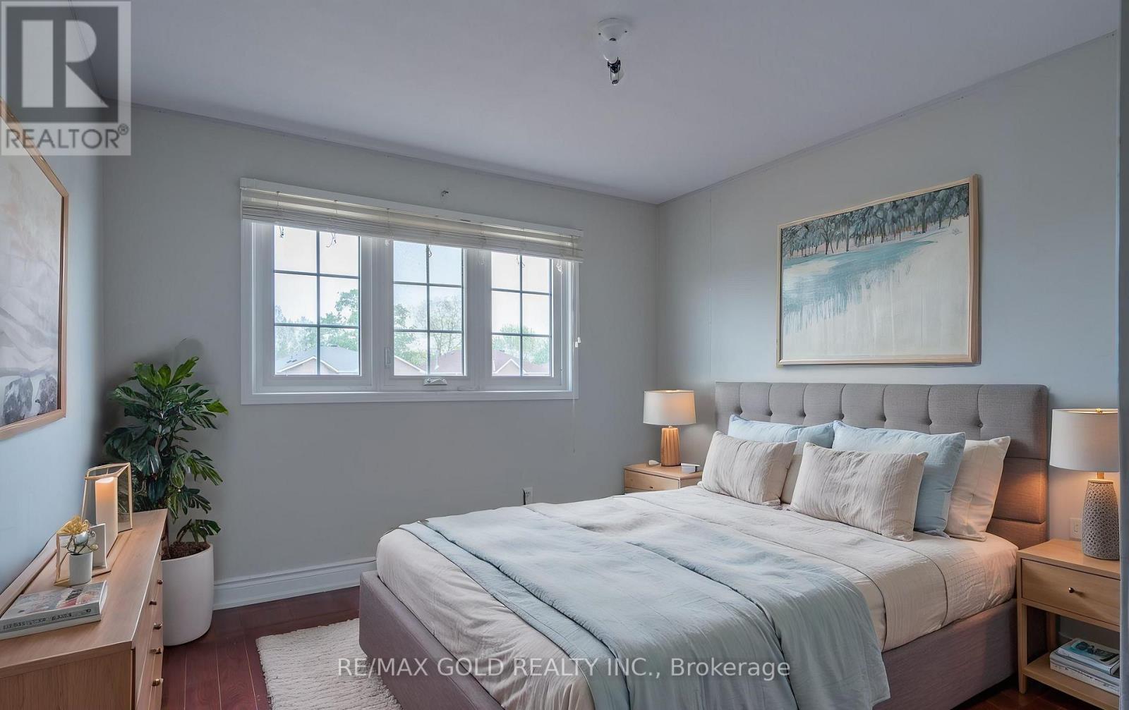 71 RAVENSWOOD DRIVE - 30