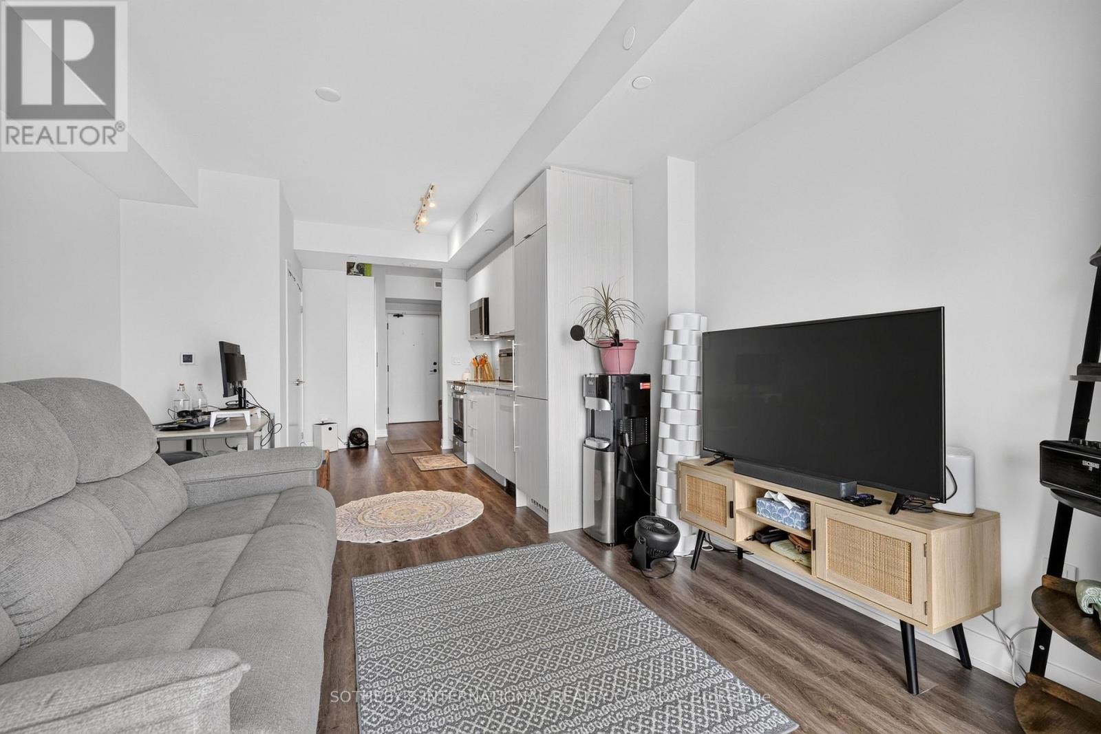#3905 430 SQUARE ONE DRIVE - Image 10