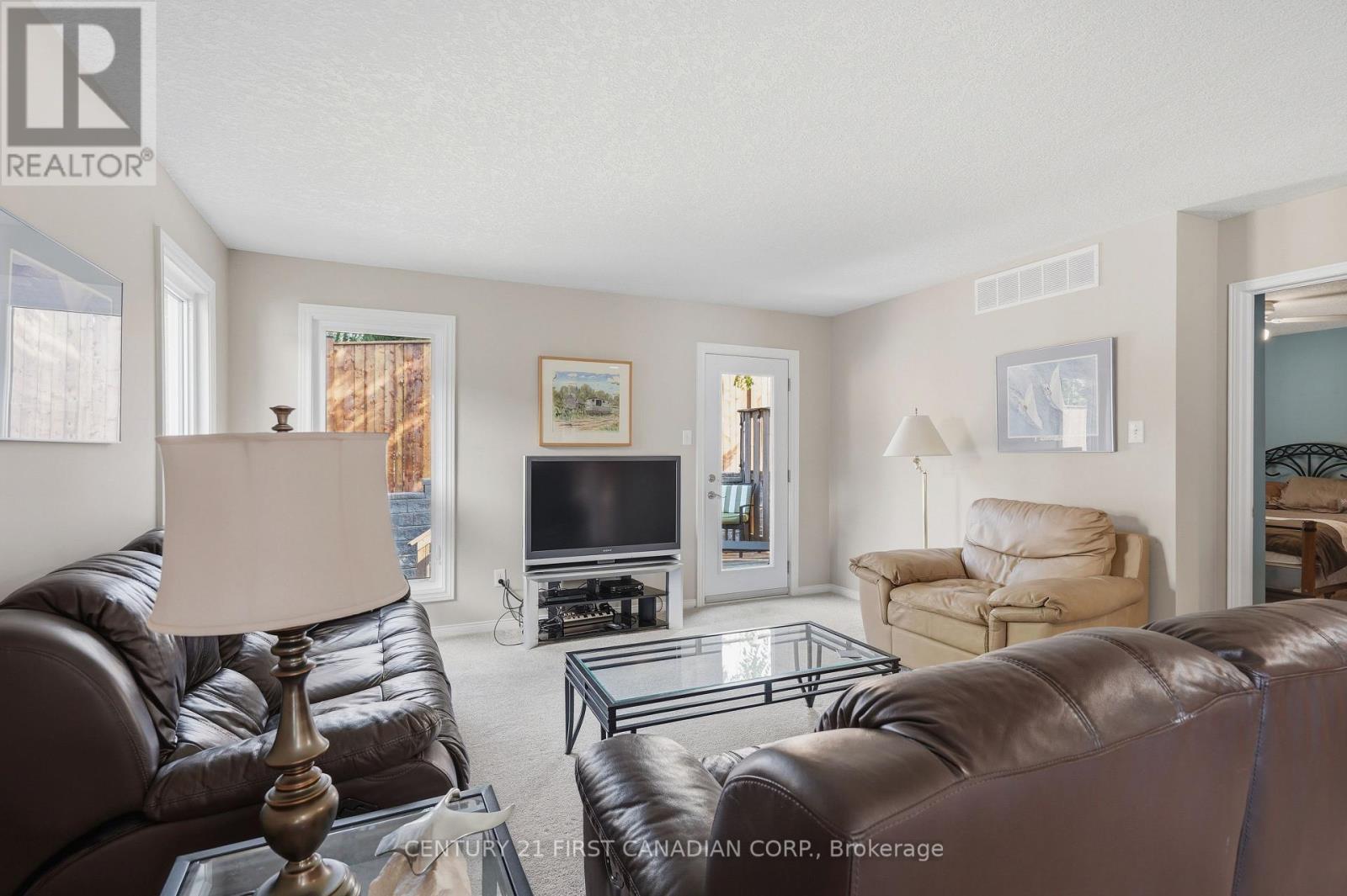#9 1853 BLACKWATER ROAD - 6