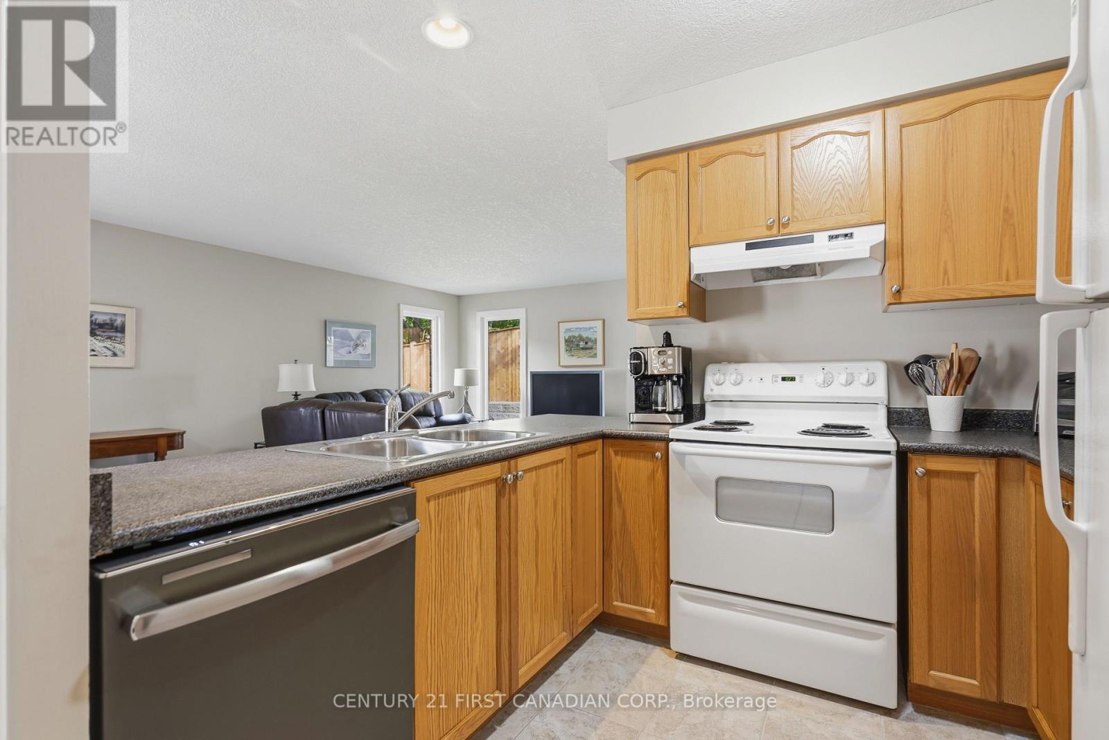 #9 1853 BLACKWATER ROAD - 9