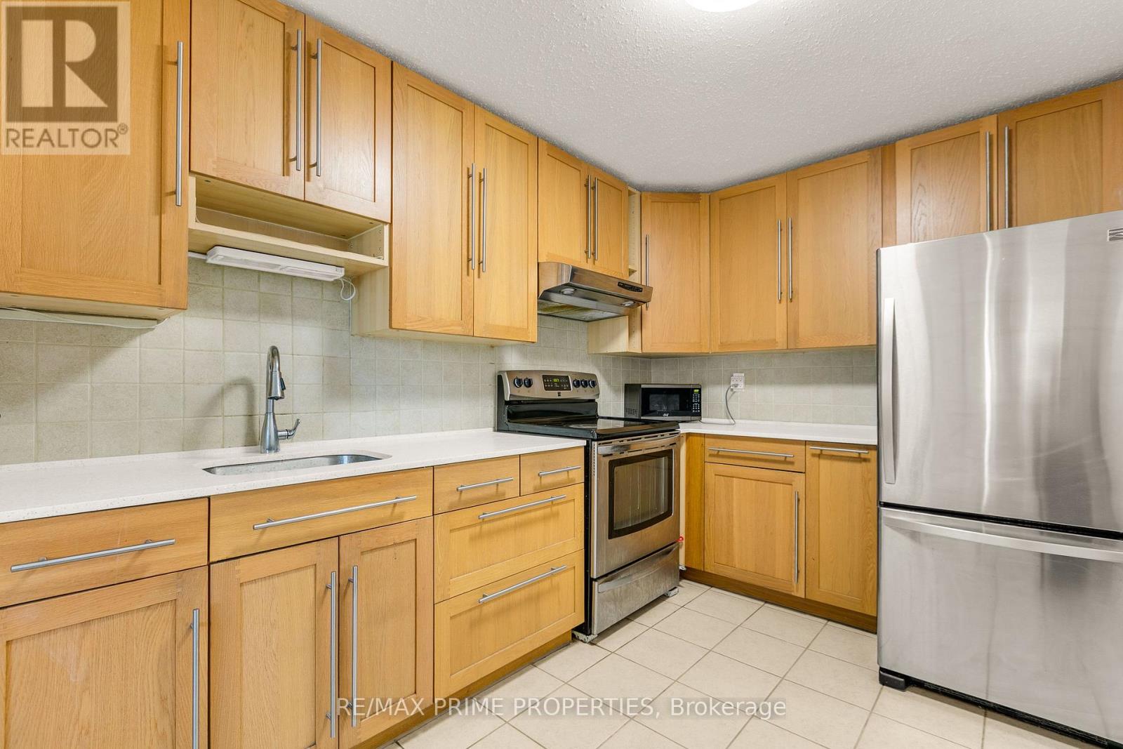 #313 1505 BASELINE ROAD - 20