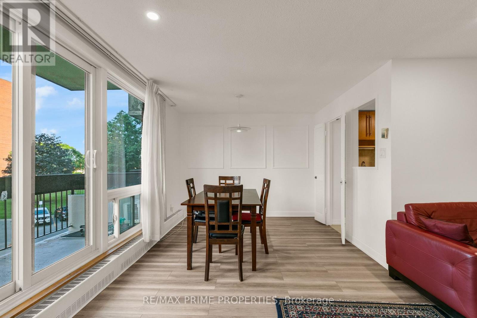 #313 1505 BASELINE ROAD - 13
