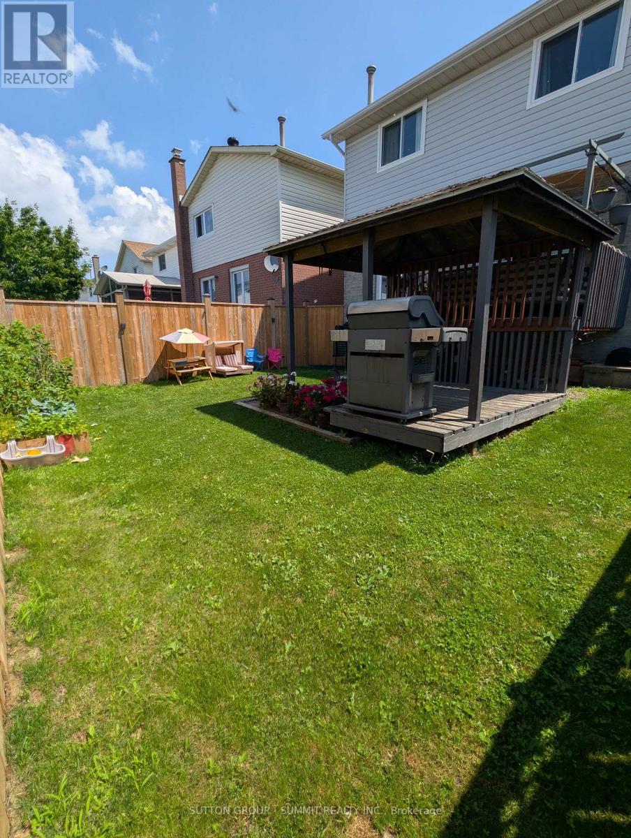 30 BUCHANAN CRESCENT - 42