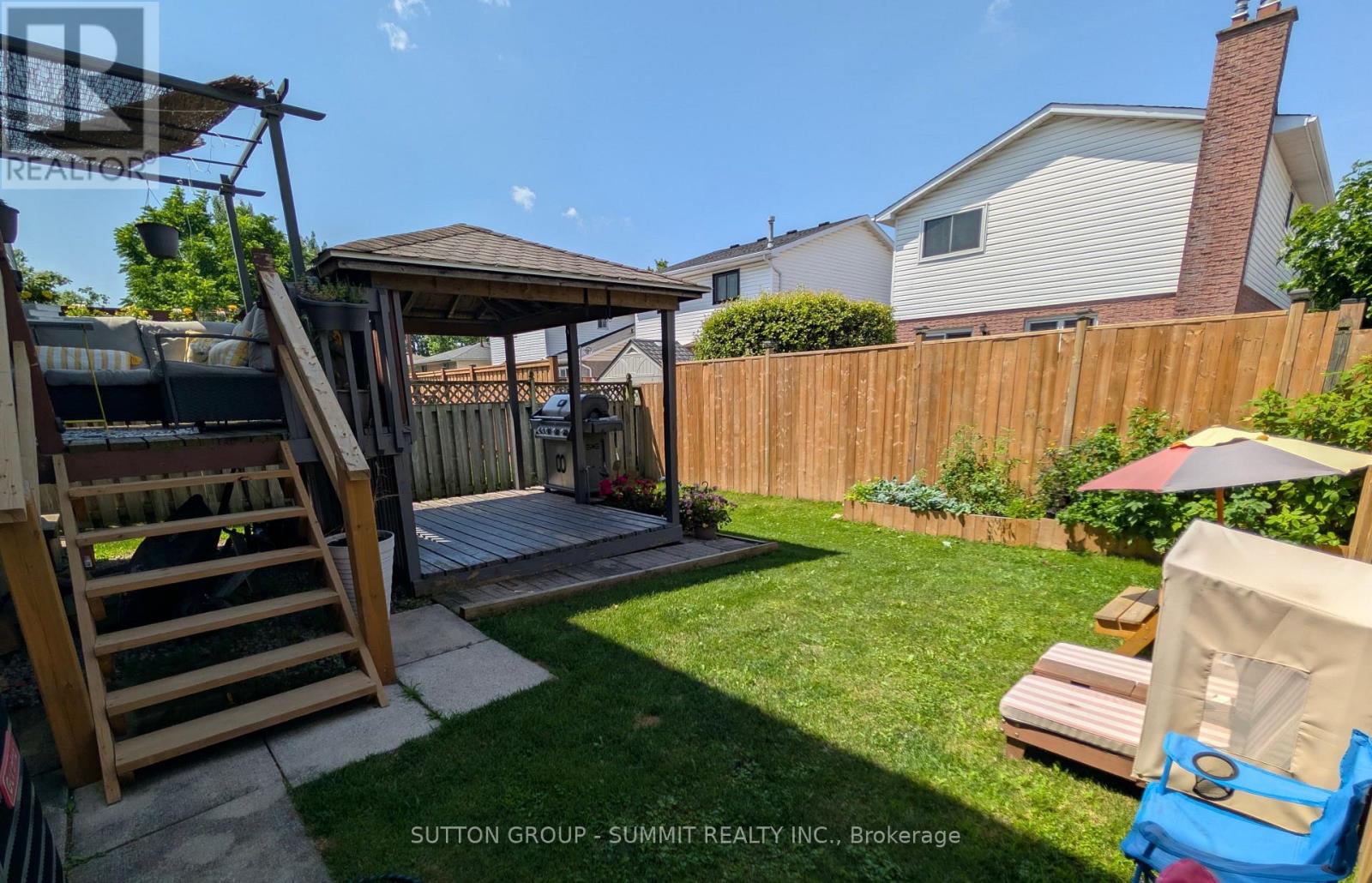30 BUCHANAN CRESCENT - 44