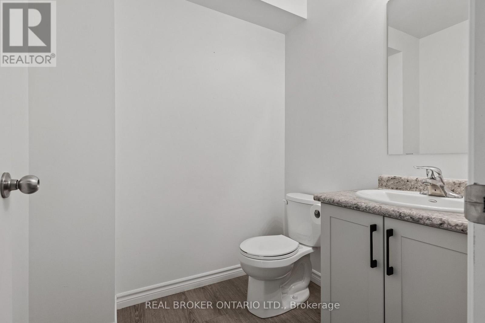 91 WOODEDGE CIRCLE - 14