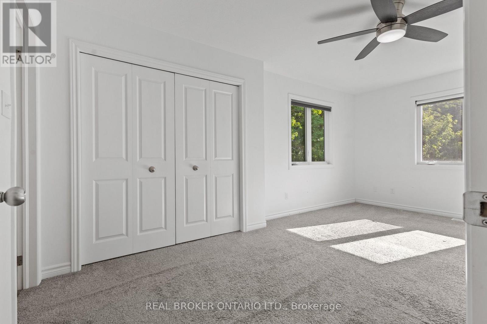 91 WOODEDGE CIRCLE - 16