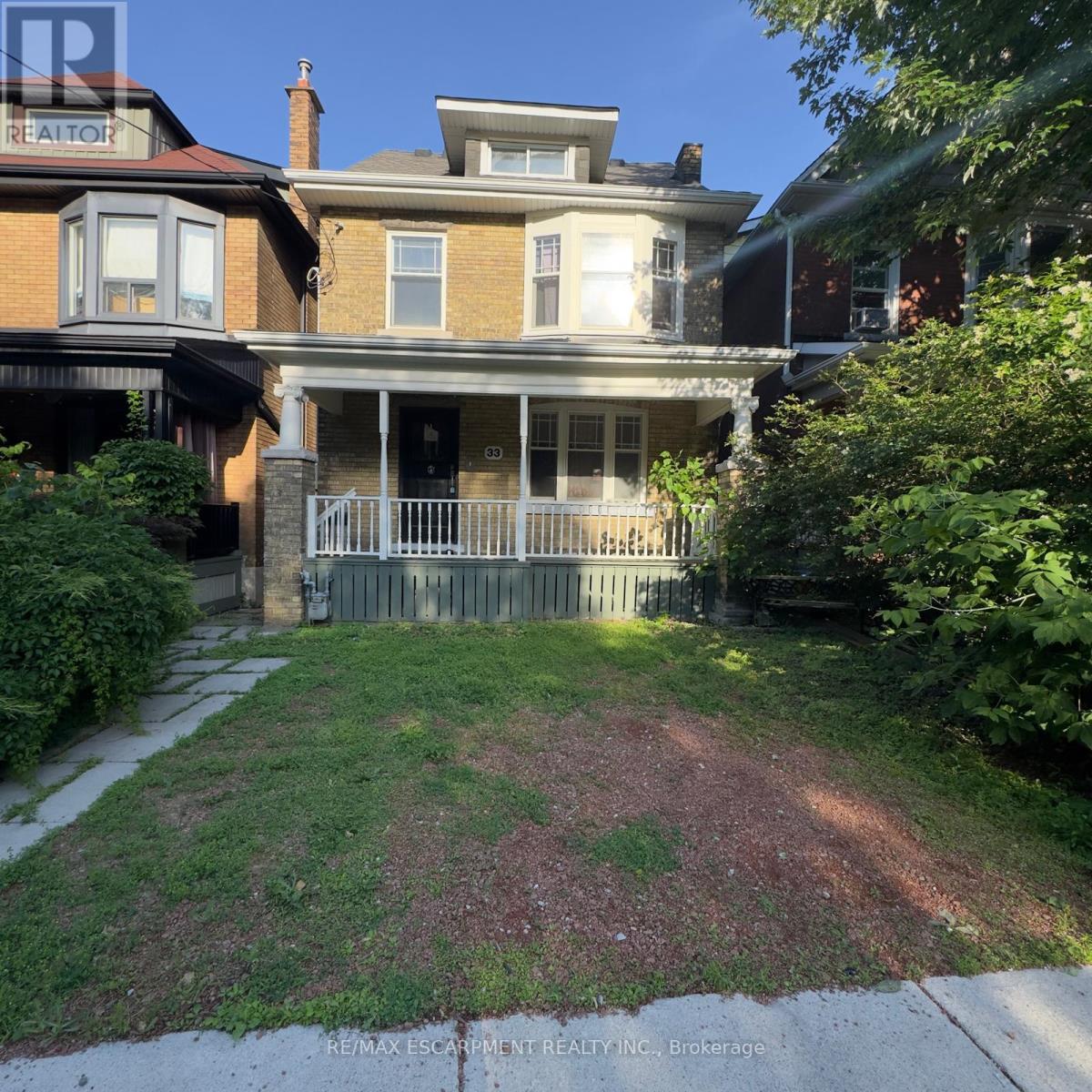 33 CEDAR AVENUE - 1