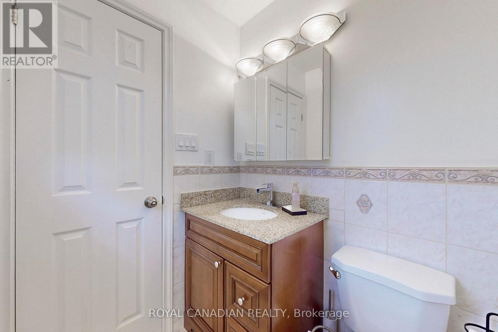 18 MILLPOND PLACE - 22