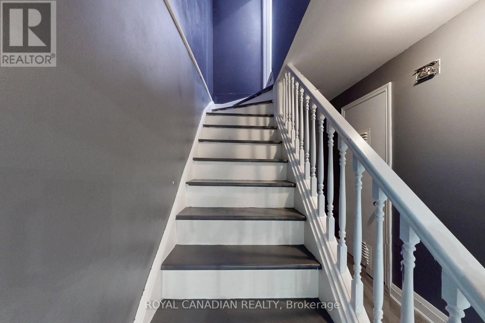 18 MILLPOND PLACE - 29