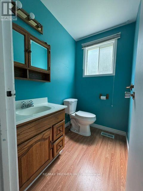 26 HERGOTT AVENUE - Image 13