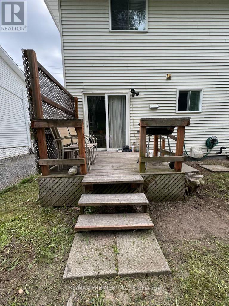 26 HERGOTT AVENUE - Image 29