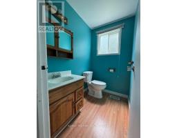 26 Hergott Avenue, Elliot Lake, ON P5A3A8 Photo 13
