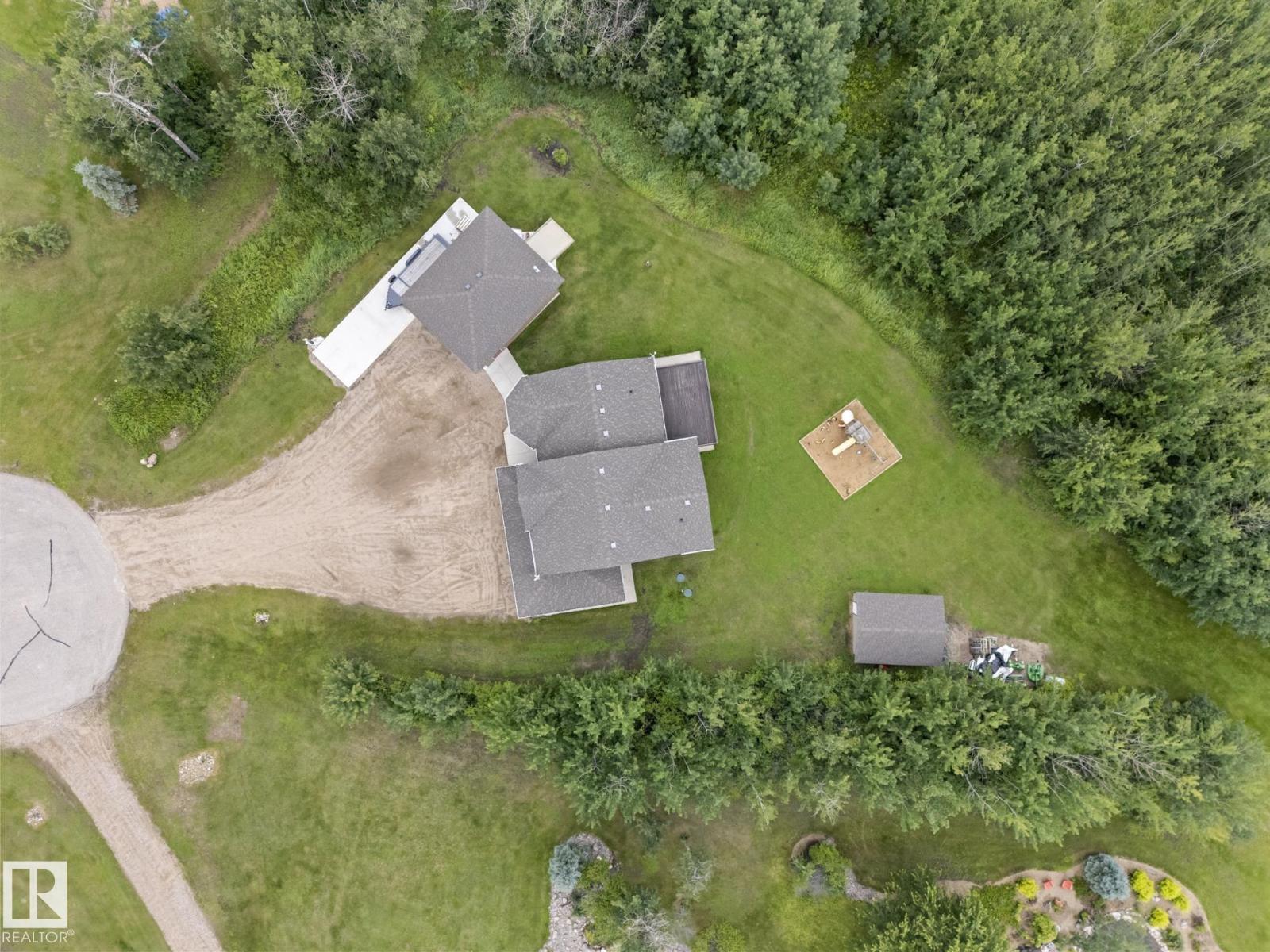 7 61130 465 Rge RD - 11