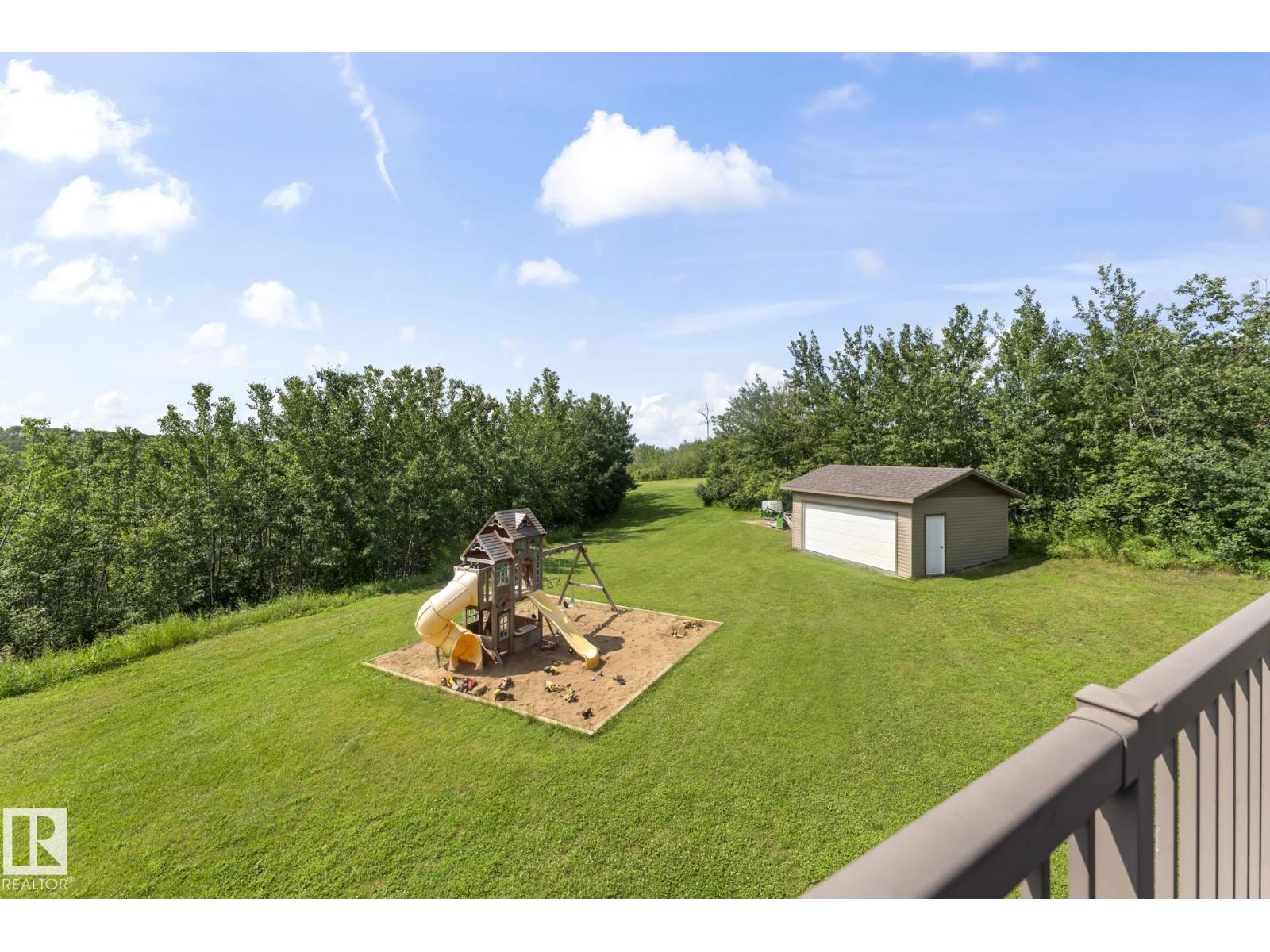 7 61130 465 Rge RD - 7
