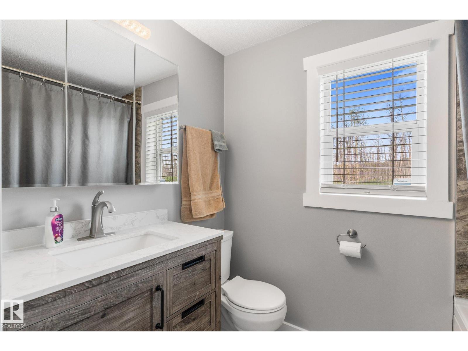 41 9002 Hwy 16 - 24