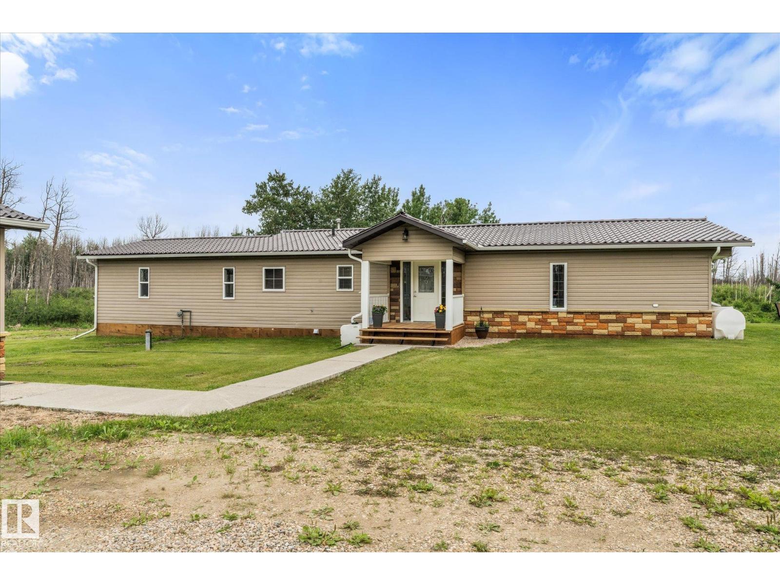 41 9002 Hwy 16 - 45