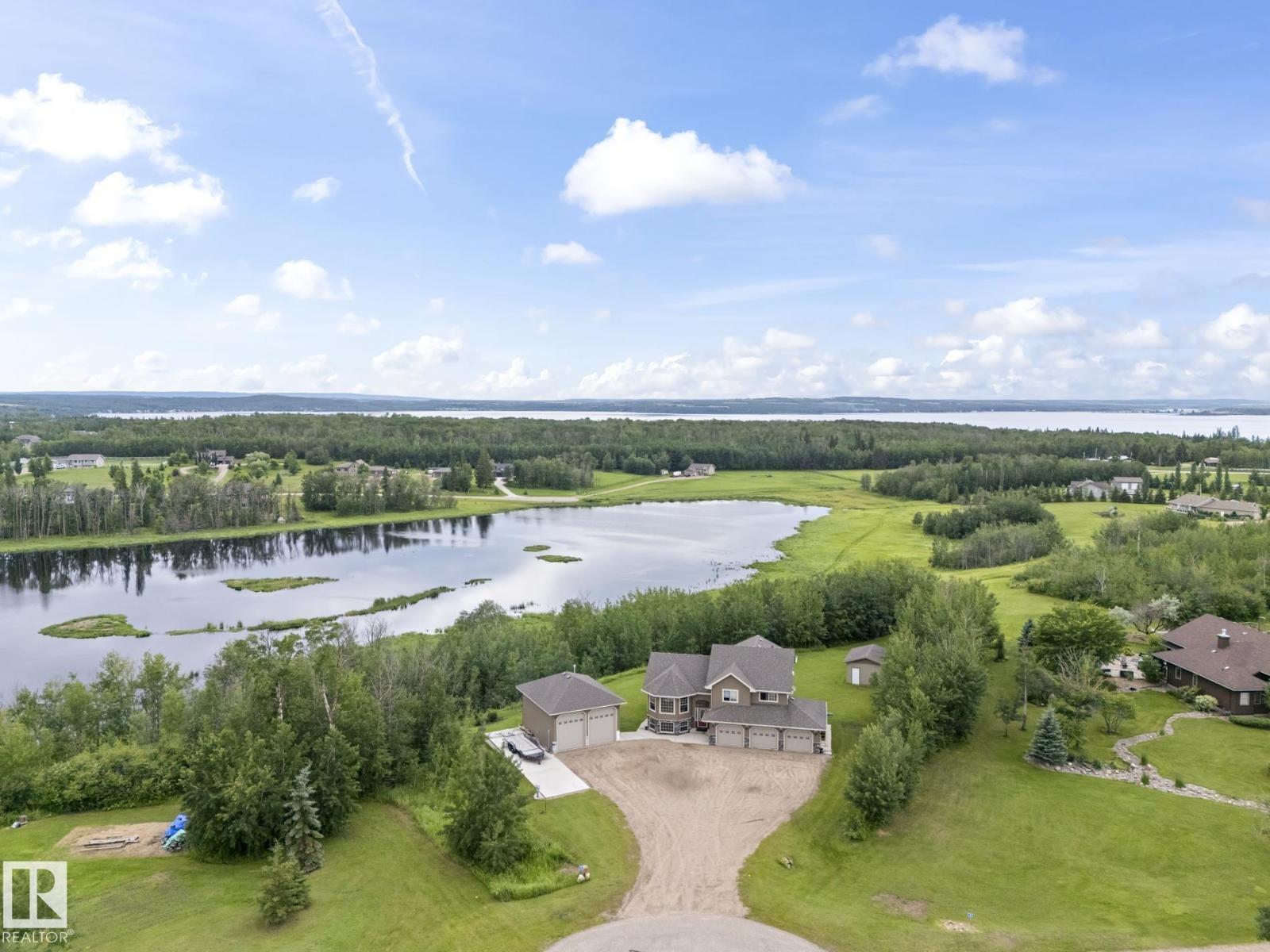 7 61130 465 Rge RD - 12