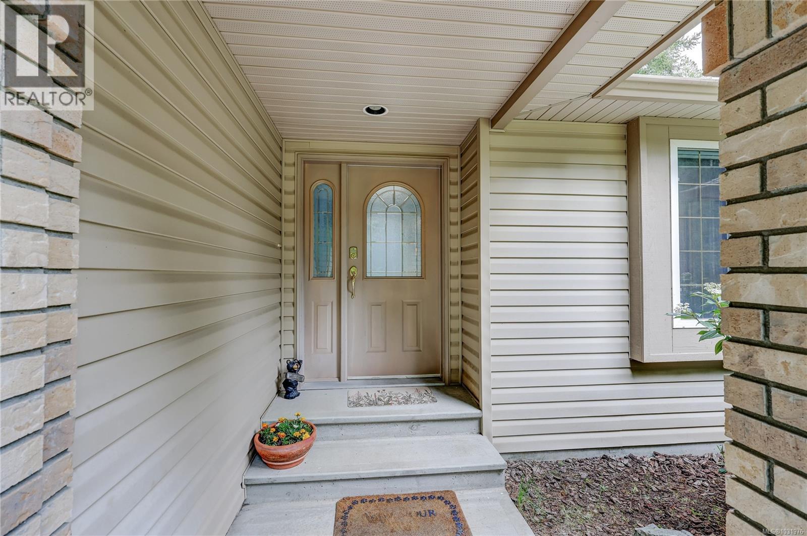 1377 Meadowood Way - 14