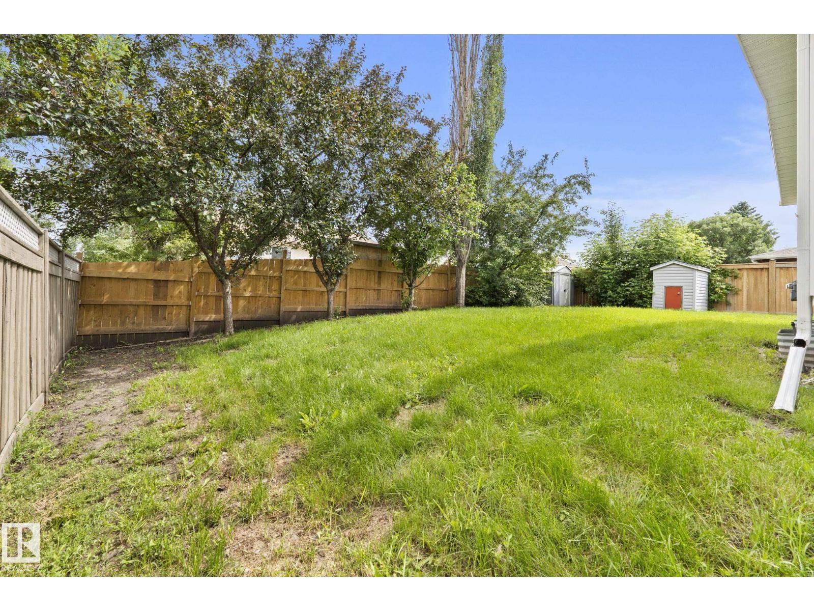 45 WHITEHALL CR — photo 61