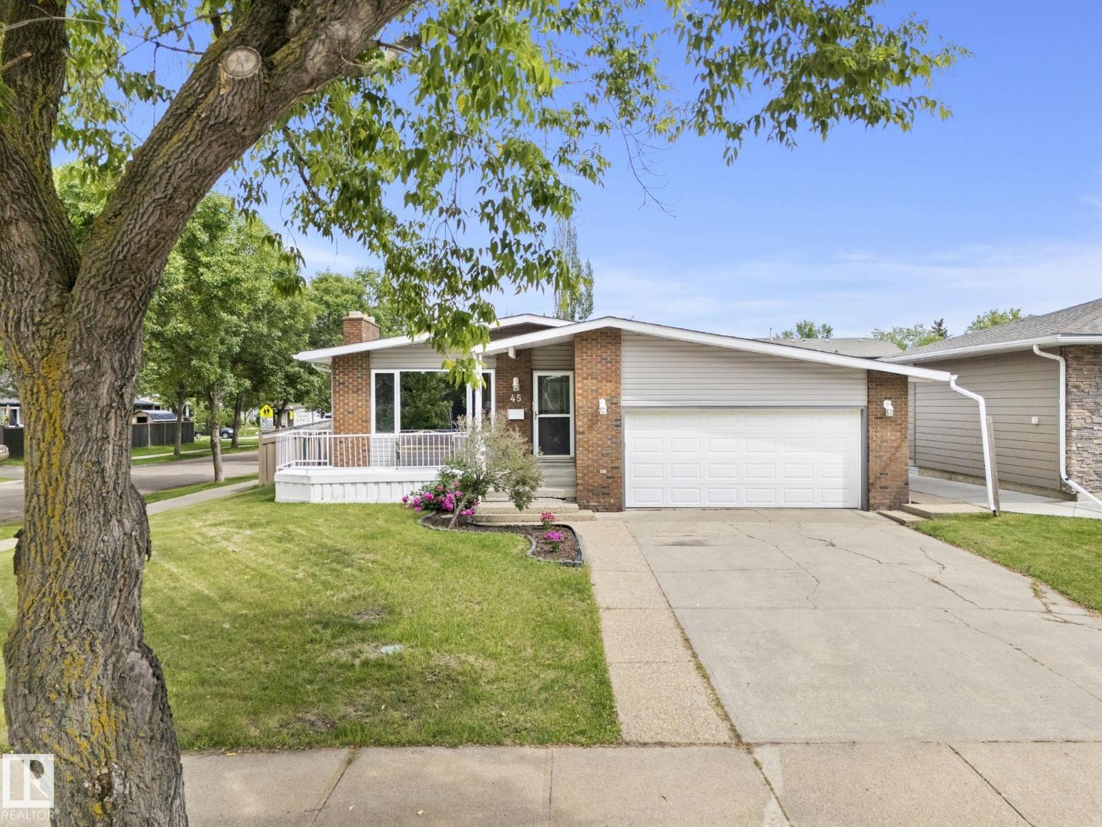 45 WHITEHALL CR - 65