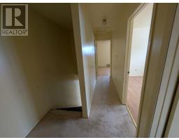 33 Winnipeg St S, White River, ON P0M3G0 Photo 8
