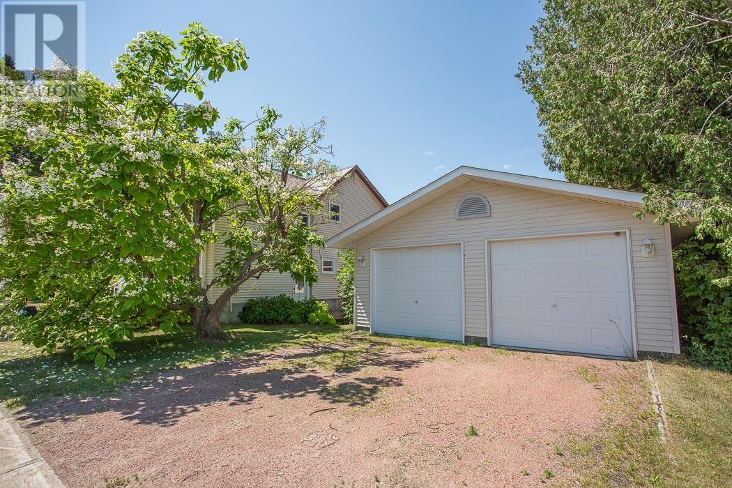 1173 Richards ST, St. Joseph Township - 36
