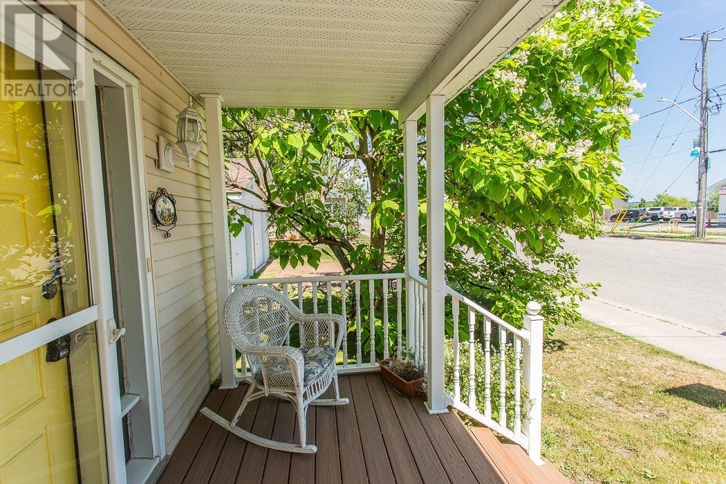 1173 Richards ST, St. Joseph Township - 7