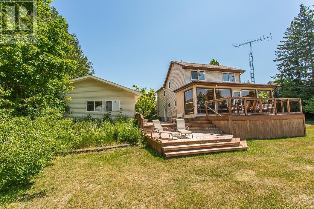 1173 Richards ST, St. Joseph Township - 33