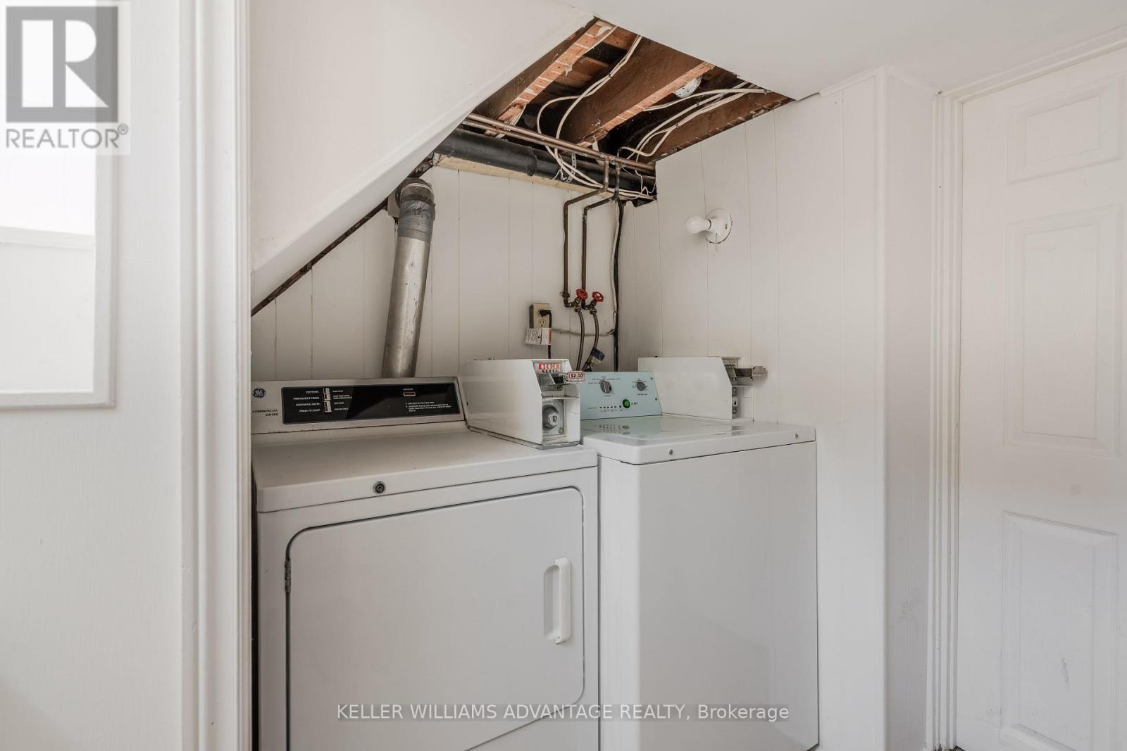 3 COLUMBINE AVENUE - 29