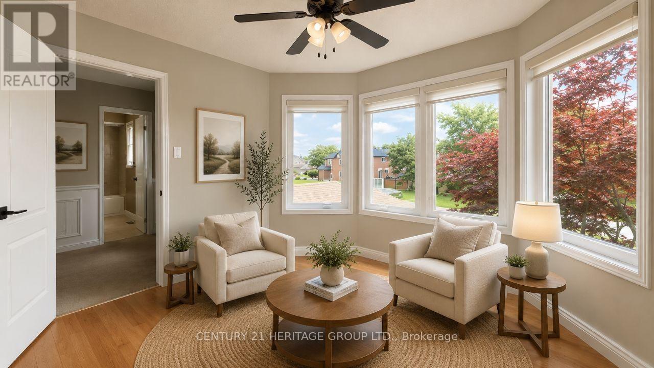 73 HUTTON CRESCENT - 15
