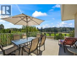201 2377 Shannon Woods Drive, West Kelowna