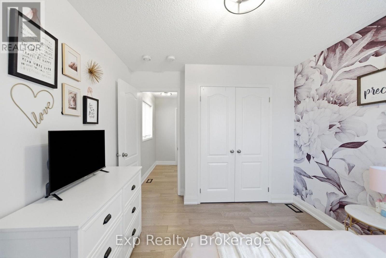 26 WILLIAM FAIR DRIVE - 31