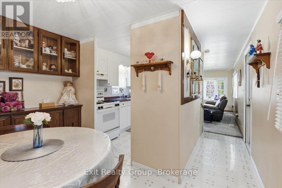 5 CHAPEL BOULEVARD - 12